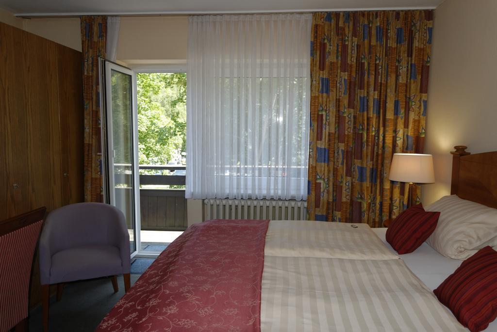 Hotel Haus Am Weiher Sinzig Room photo